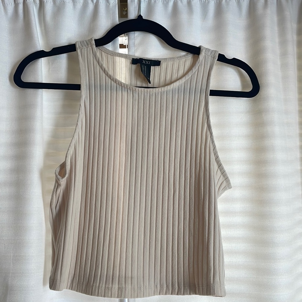 Forever 21 basic cropped tank